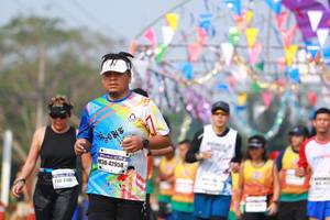 BIB: 42958, 150
                            <button type="button" onclick="openModal(9922756)" class="btn btn-primary btn-sm float-right btn-popup" data-toggle="modal" data-target=".modal-high-quality">
                        <i class="fas fa-shopping-cart"></i> Add to Cart
                    </button>
                                            <button type="button" onclick="isThisMe(9922756, true)" class="btn btn-success btn-sm float-right btn-popup btn-isme hidden" data-toggle="tooltip" data-placement="bottom" title="นี่คือรูปของคุณใช่ไหม คลิกที่นี่เพื่อเอาเข้าอัลบั้ม">
                        <i class="fas fa-plus"></i> Add to album
                    </button>
                    <button type="button" onclick="isThisMe(9922756, false)" class="btn btn-warning btn-sm float-right btn-popup btn-isnotme hidden">
                        <i class="fas fa-ban"></i> Remove from album
                    </button>